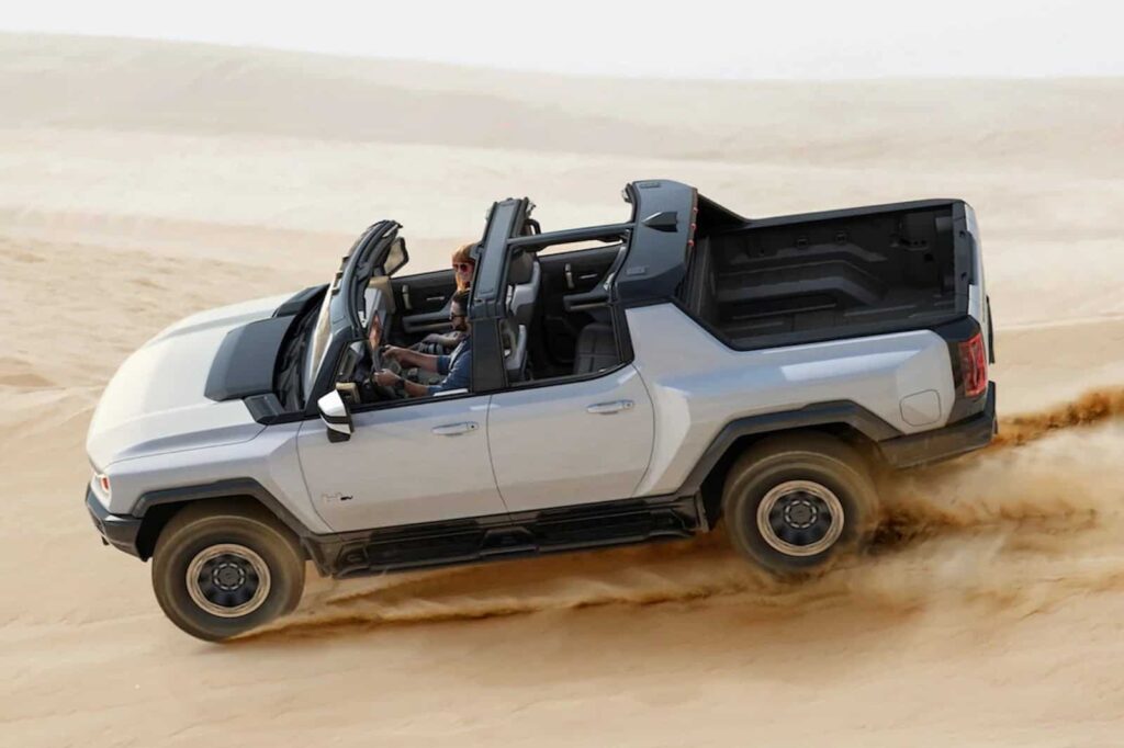 GM Hummer EV, exterior, sand dunes